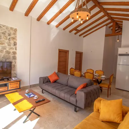 Patara Infinity 3+1 Villa, Oezel Havuzlu, * פאטהיה